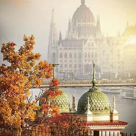 Diamond - Chain Bridge Lejlighed Budapest